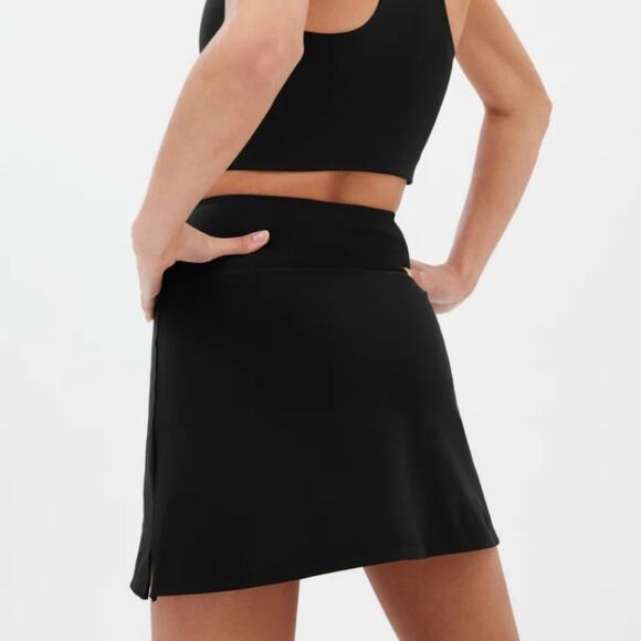 NWT Girlfriend Collective Sport Skort Mini Skirt S Black Compressive High Rise - Picture 3 of 12